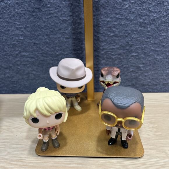 Funko Pop! Movies Jurassic Park 4 Dinosaur & Humans Vinyl Figures Lot Loose - Picture 1 of 6